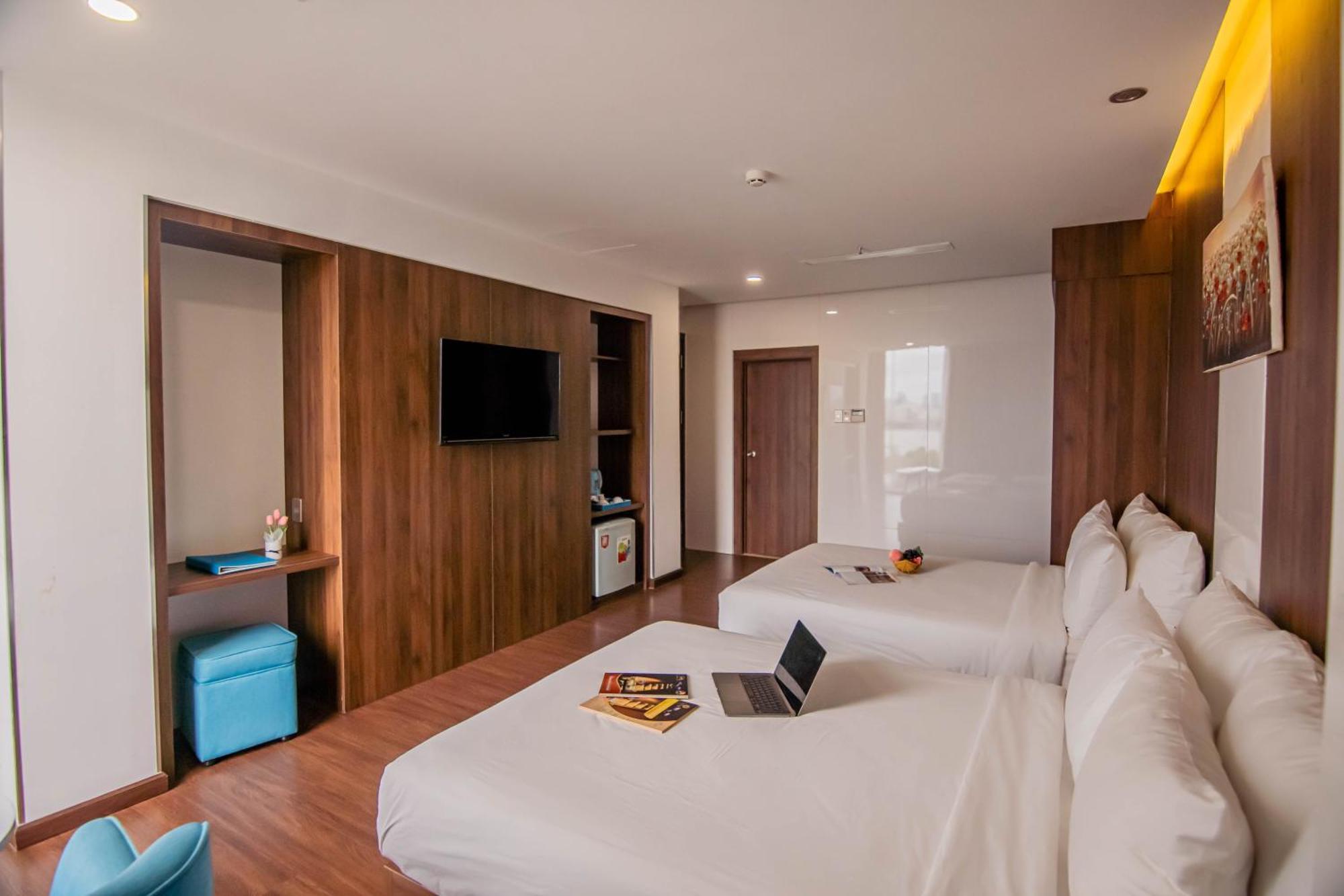Gold Hotel Da Nang By Haviland מראה חיצוני תמונה